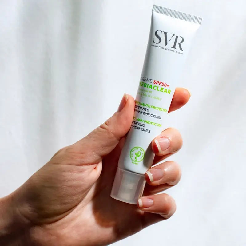 5.1-Sebiaclear-Creme_SPF50_-1004417-SVR-Protegez_et_matifiez_votre_peau_avec_cette_nouvelle_formule_a_indice_de_protection_solaire_eleve.webp
