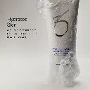 PDP-Hydrating-Cleanser-02.webp